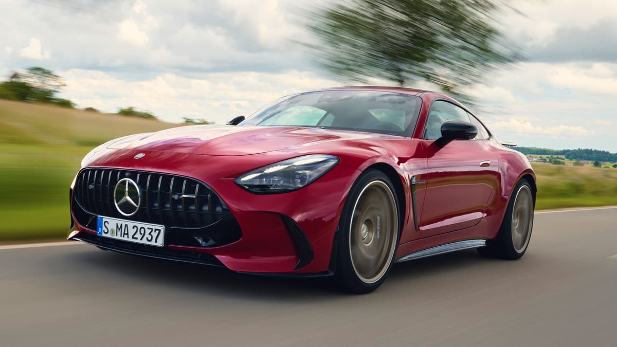 Mercedes AMG GT Rosu
